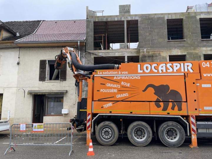 Nettoyage par aspiration Ain